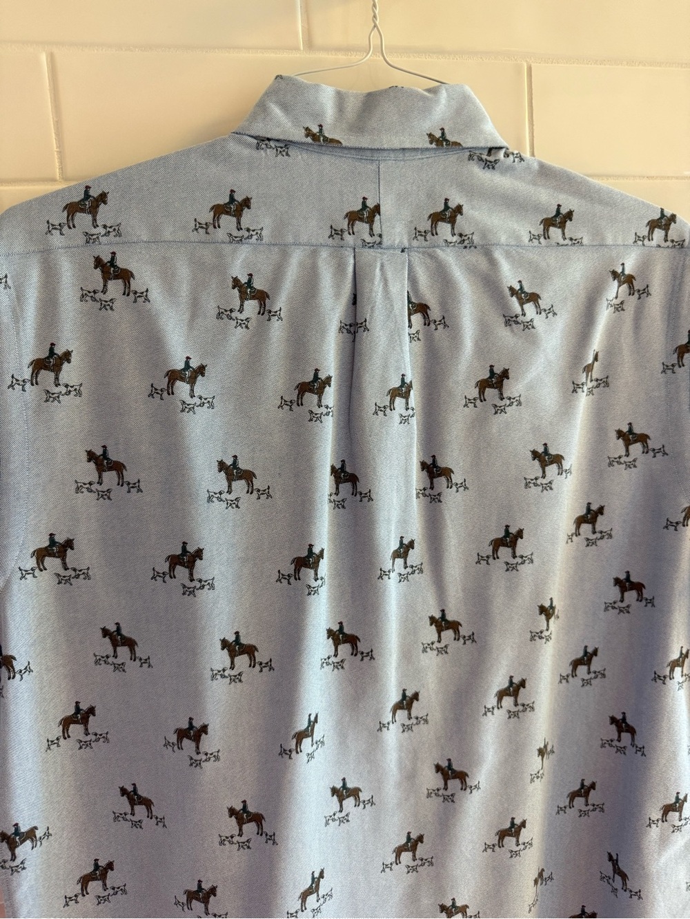 Ralph Lauren Light Blue Horse-Print Button-Down Shirt Size Medium - Picture 8 of 12